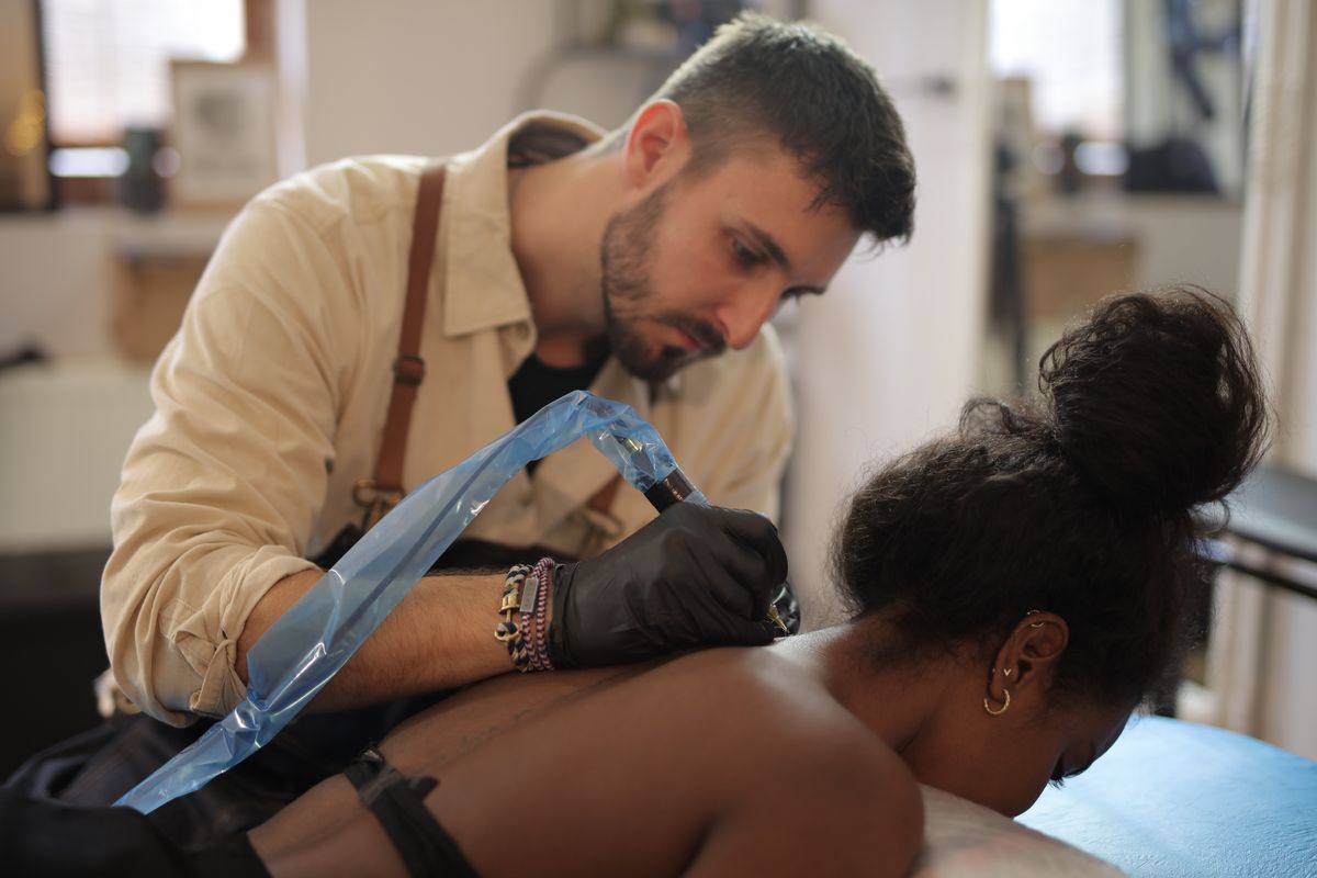 Amsterdam : la Maison de Rembrandt ouvre un studio de tatouage éphémère jusqu'au 7 novembre